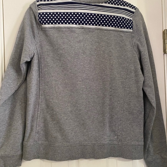 Vineyard Vines 1/4 Zip Sweatshirt - Picture 5 of 9
